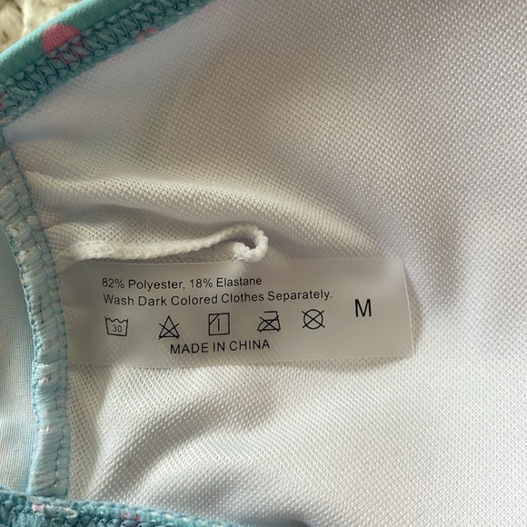 Bathing suit - Picture 2 of 4